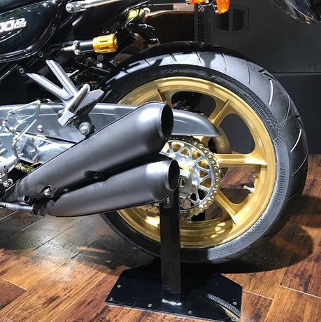 Kawasaki Z900 RS by Doremi Collection @ Tokyo Motorcycle Show 2017 Kawasaki Z900 RS by Doremi Collection @ Tokyo Motorcycle Show 2017