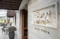 Albergo Posta Marcucci: riceve il Premio Albergo Posta Marcucci: riceve Premio