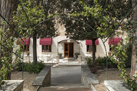 Albergo Posta Marcucci: riceve il Premio Albergo Posta Marcucci: riceve Premio