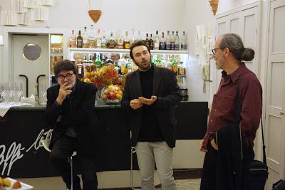 Il vernissage della mostra di MARTINO NERI Il vernissage della mostra di MARTINO NERI