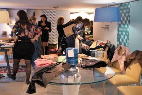 FASHION SWAP PARTY NAVIGLI DA RIZZOTTO ARREDAMENTI FASHION SWAP PARTY NAVIGLI DA RIZZOTTO ARREDAMENTI