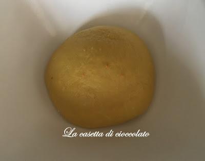 Piccole zucche di pan briosche per Halloween Piccole zucche di pan briosche per Halloween