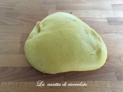 Piccole zucche di pan briosche per Halloween Piccole zucche di pan briosche per Halloween
