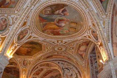 Cripta del Duomo di Salerno: meraviglioso gioiello barocco Cripta del Duomo di Salerno: meraviglioso gioiello barocco