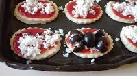Pizzette di Halloween Pizzette di Halloween