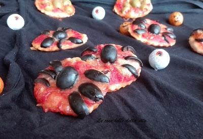 Pizzette di Halloween Pizzette di Halloween
