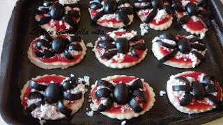 Pizzette di Halloween Pizzette di Halloween
