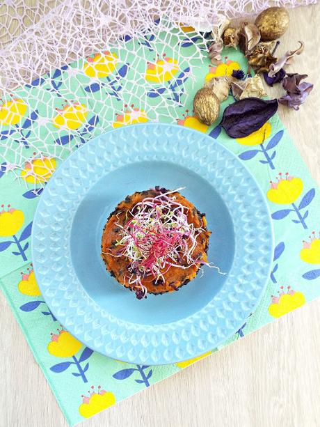 Riso nero con crema di zucca e germogli Riso nero con crema di zucca e germogli