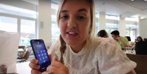 Figlia di un ingegnere di Apple gira un video su iPhone X e fa licenziare il padre iPhone X