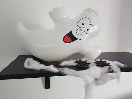 Homemade Halloween party 8