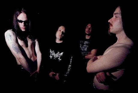 Avere vent’anni: MAYHEM – Wolf’s Lair Abyss Avere vent’anni: MAYHEM – Wolf’s Lair Abyss