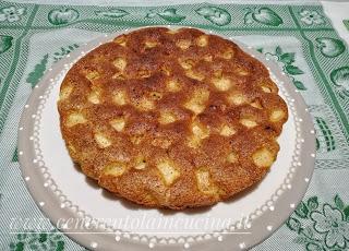 Torta di mele e yogurt. Torta di mele e yogurt.