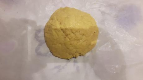 Crostata mele mandorle e cannella impasto liscio e omogeneo - crostata mele mandorle e cannella