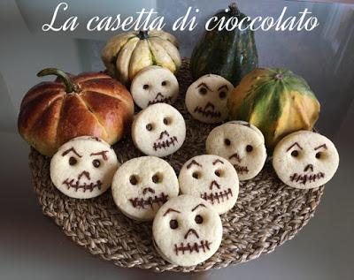 Biscotti mostruosi per Halloween Biscotti mostruosi per Halloween
