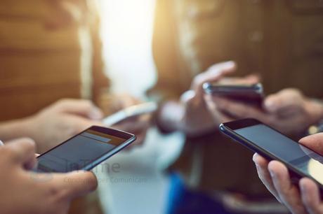 Italiani e Smartphone: ecco i brand che gli utenti acquistano di più online Italiani e Smartphone: ecco i brand che gli utenti acquistano di più online