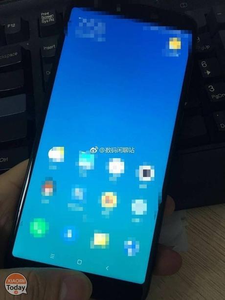 Trapelano immagini reali dello Xiaomi Redmi 5 Plus che sarà presentato l’11.11 insieme ad altri 2 modelli Xiaomi redmi 5 plus