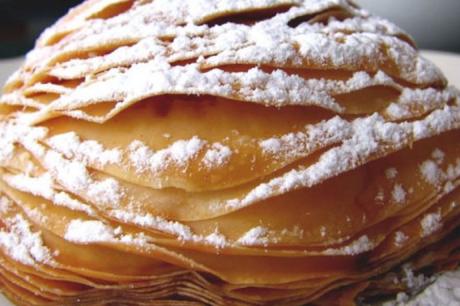 Notte Bianca della Sfogliatella al Museo ferroviario di Pietrarsa Notte Bianca della Sfogliatella al Museo ferroviario di Pietrarsa