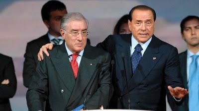 Silvio Berlusconi e Marcello Dell’Utri sono di nuovo indagati come possibili mandanti delle stragi mafiose del 1993 Silvio Berlusconi e Marcello Dell’Utri sono di nuovo indagati come possibili mandanti delle stragi mafiose del 1993