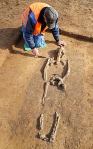 Germania, trovate le tombe di una strega e di un gigante LO SCHELETRO DELLA