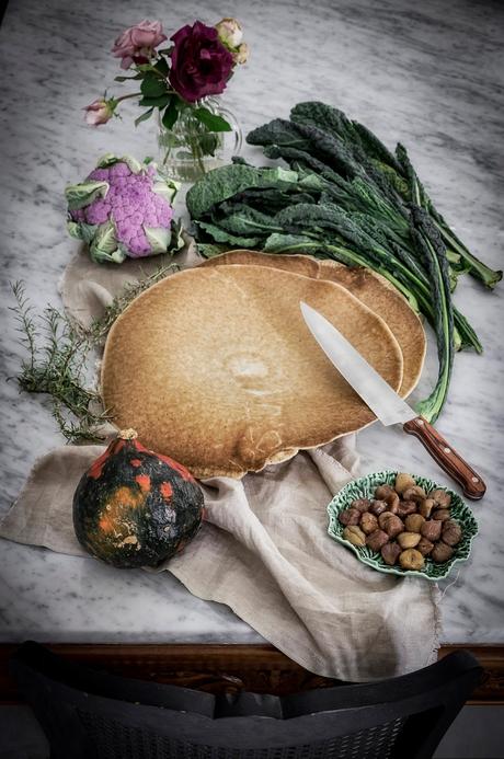 TESTAROLI AUTUNNALI {AL CAVOLO VIOLA & NERO, CASTAGNE, ZUCCA E TACCHINO} TESTAROLI AUTUNNALI {AL CAVOLO VIOLA & NERO, CASTAGNE, ZUCCA E TACCHINO}