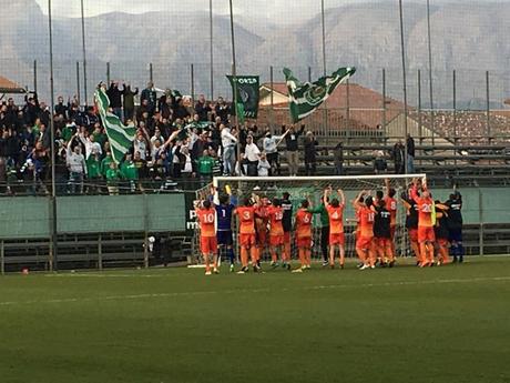 I CONVOCATI PER FRANCAVILLA-AVEZZANO L'immagine può contenere: una o più persone e spazio all'aperto