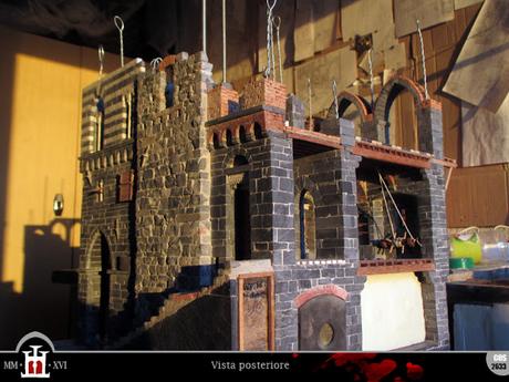 Costruzione 221: Porta del salone (1) - la muratura Costruzione 221: Porta del salone (1) - la muratura