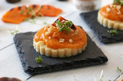 Polenta con zucca e germogli Polenta con zucca e germogli
