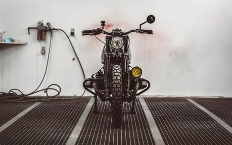 Bolt R100 Bolt R100