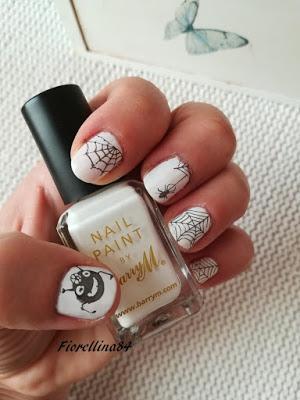 Stamping e nail art di Halloween by Nurbesten Stamping e nail art di Halloween by Nurbesten