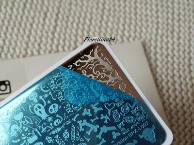 Stamping e nail art di Halloween by Nurbesten Stamping e nail art di Halloween by Nurbesten
