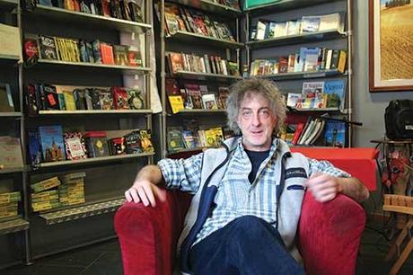 Il libro? è sospeso! Il libro? è sospeso!