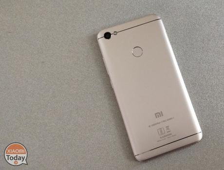 Piccolo Hands-On dello Xiaomi Redmi Y1 redmi y1