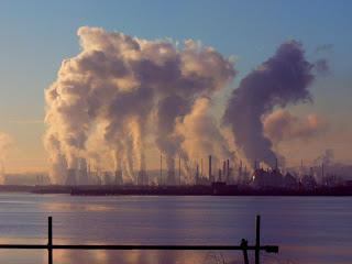 Clima, in aumento le emissioni di CO2 Clima, in aumento le emissioni di CO2