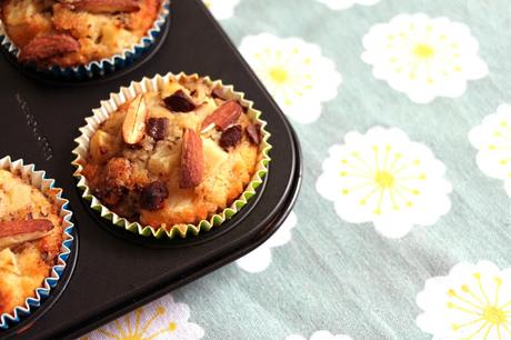 MUFFIN PERE CIOCCOLATO & MANDORLE (Pensavo fosse amore e invece era influenza intestinale) MUFFIN PERE CIOCCOLATO & MANDORLE (Pensavo fosse amore e invece era influenza intestinale)