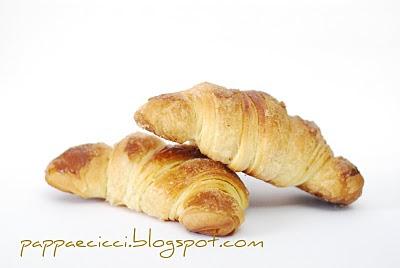 I croissant, o meglio…. le tetesch I croissant, o meglio…. le tetesch