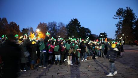 Cerchiamo Volontari a Milano per il Flash Mob “Umbria, il tuo regalo di Natale”! Attività dei volontari: coordinamento dei partecipanti al flash Mob
