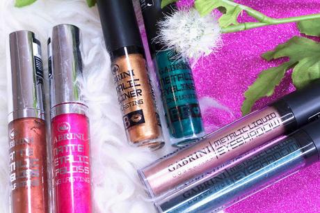 Metallic Makeup Christmas 2017 edition: un'idea semplice e veloce per le feste Metallic Makeup Christmas 2017 edition: un'idea semplice e veloce per le feste