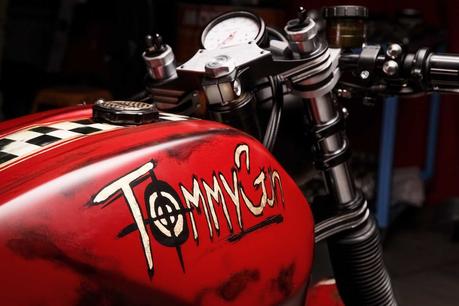 Tommy Gun Tommy Gun