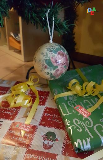 TRASFORMANDO ETICHETTE IN ORIGINALI CHIUDIPACCO etichetta-natale2