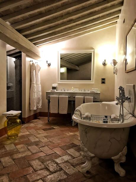 Boutique hotel: Castello Del Nero, un Hotel di lusso per un’autentica Toscana a 5 stelle Boutique hotel: Castello Del Nero, un Hotel di lusso per un'autentica Toscana a 5 stelle 7