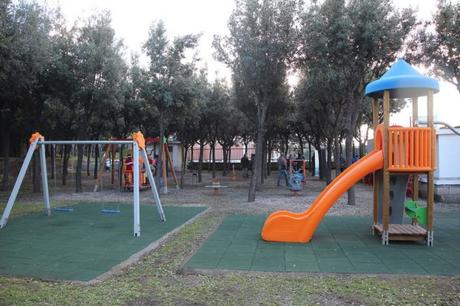 Foto. Ercolano, inaugurato nuovo parco giochi per i più piccoli e bimbi disabili Foto. Ercolano, inaugurato nuovo parco giochi per i più piccoli e bimbi disabili