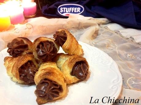 Coni di sfoglia al cioccolato Coni di sfoglia al cioccolato