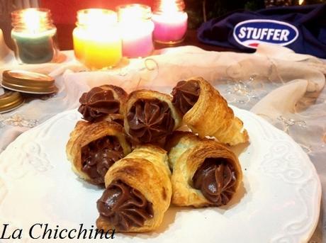 Coni di sfoglia al cioccolato Coni di sfoglia al cioccolato