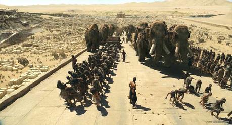10.000 AC, il film che reinventa la preistoria 10.000 AC mammut
