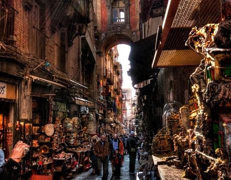 Le 10 tradizioni più importanti del Natale napoletano San Gregorio Armeno