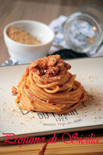 Spaghetti con le Sarde Velocissimi spaghetti con le sarde velocissimi