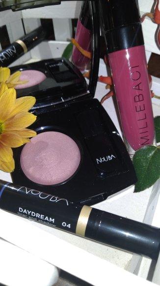 Il trucco per le feste c'è e si vede! Nouba make up Il trucco per le feste c'è e si vede! Nouba make up