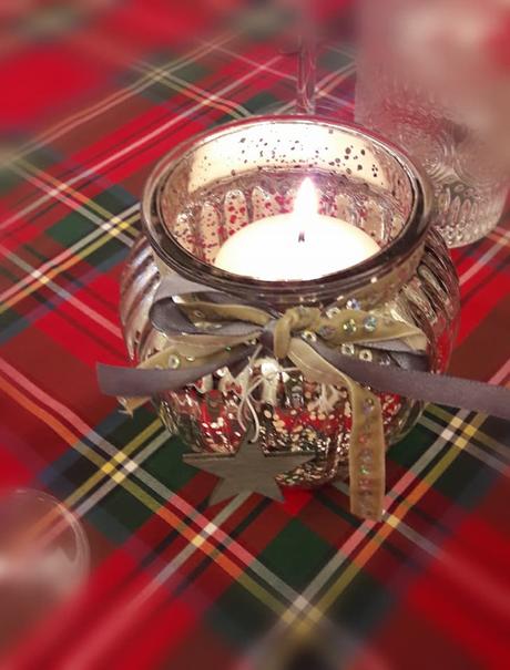 Le mie tavole delle feste - My Christmas’ s Holidays tablesettings L'immagine può contenere: candele
