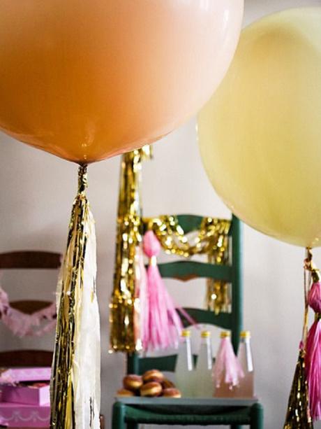 Come apparecchiare la tavola di Capodanno in modo creativo: le idee più belle Come apparecchiare la tavola di Capodanno in modo creativo: le idee più belle