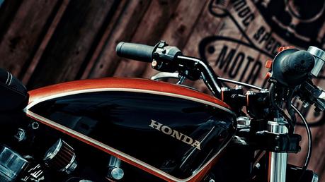 CB400N Tracker CB400N Tracker